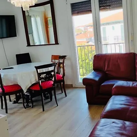 Apartamento Atico En Esquina A Rotonda