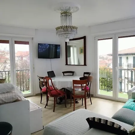 Atico En Esquina A Rotonda Apartamento Hendaye