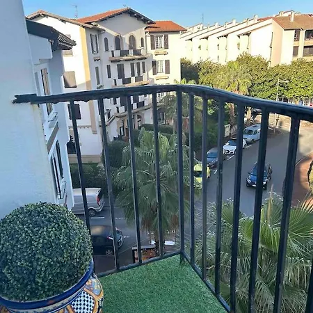 Apartamento Atico En Esquina A Rotonda *