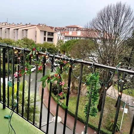 Atico En Esquina A Rotonda Apartamento Hendaye